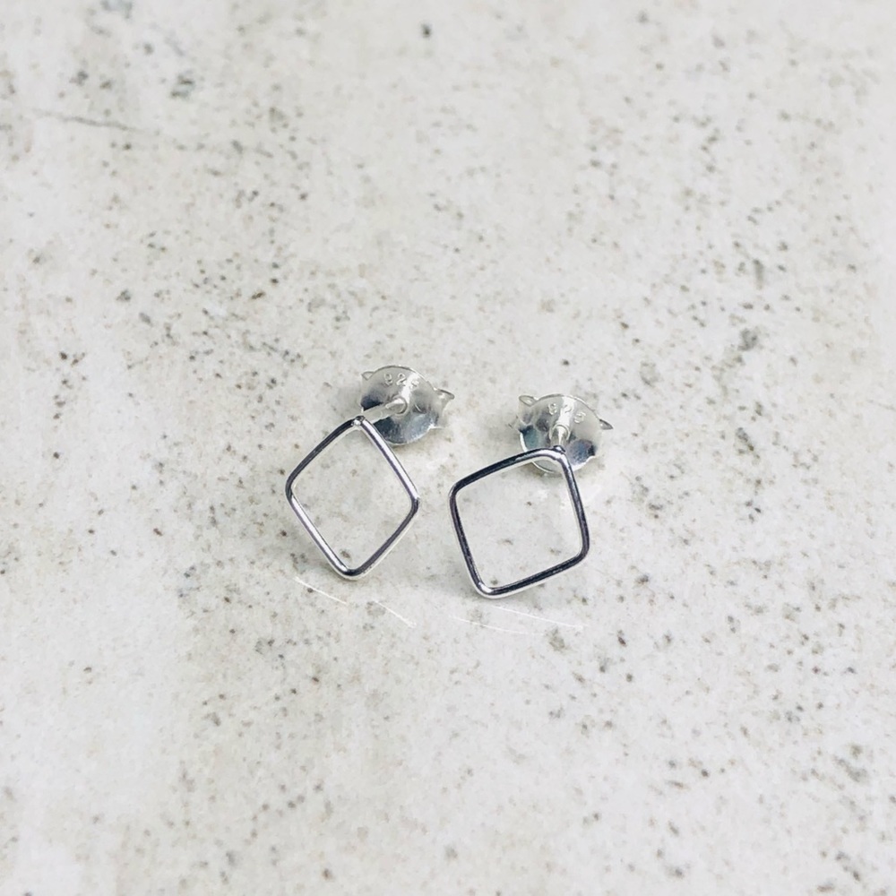 925 Sterling Silver Geometric Wire Square Earrings